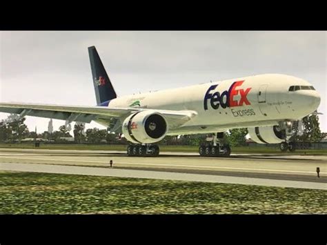We really recommend this plane. X plane 11: 777 over to Memphis - YouTube