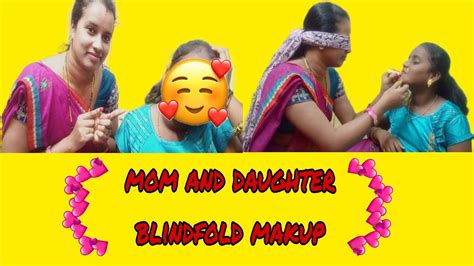 blindfold makup 💄🙈 mom and daughter blindfold makup challenge like share subscribe frds 😊
