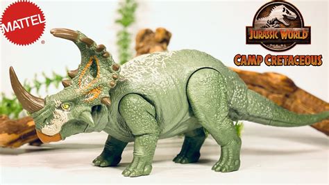 Mattel Camp Cretaceous Sinoceratops Green Version Review