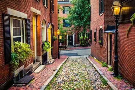 Let the possibilities wash over you as you explore this new region. 22 Ultimate Things to Do in Boston