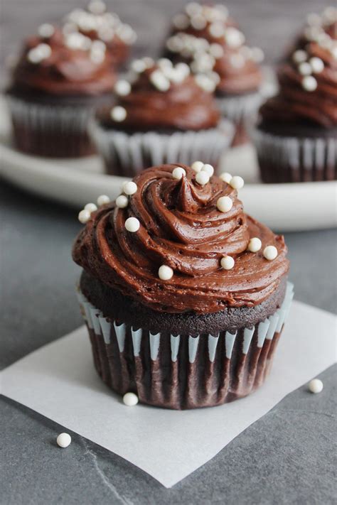 The Best Moist Chocolate Cupcakes With Homemade Chocolate Frosting