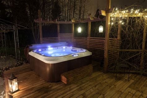 Find the right hot tub at the right price point when you search hot tubs by price. Jacuzzi® J-335 hot tub price, specifications and features