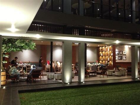 TABLE NINE KITCHEN, Purwokerto - Restaurant Reviews, Photos & Phone