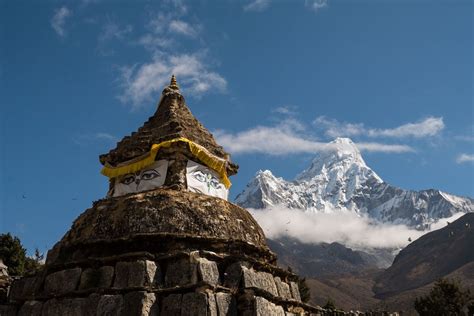 Everestbasecamptrekphotos Amadablam Basecamp Himalayas Trekking