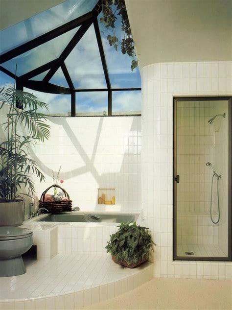 See how i tranformed my outdated 1980's bathroom into a boho meets modern farmhouse spa retreat. '80s Bathrooms So Good, We Hope No One Ever Remodels Them ...