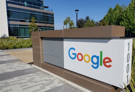 Google and a massive hospital system are reportedly collecting private ...
