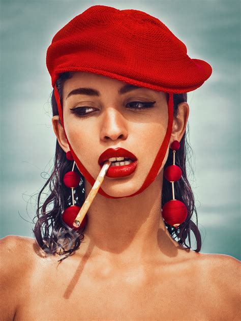 Elena Iv Skaya La Dolce Vita On The Beach Online Fashion Magazines Fashion Model Photography