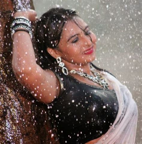 Bollywood Actresses Pictures Photos Images South Indian Actress Divya
