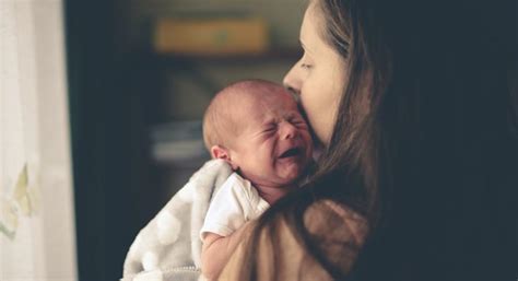 5 Tips For Soothing A Crying Newborn Laurel Pediatric And Teen Medical