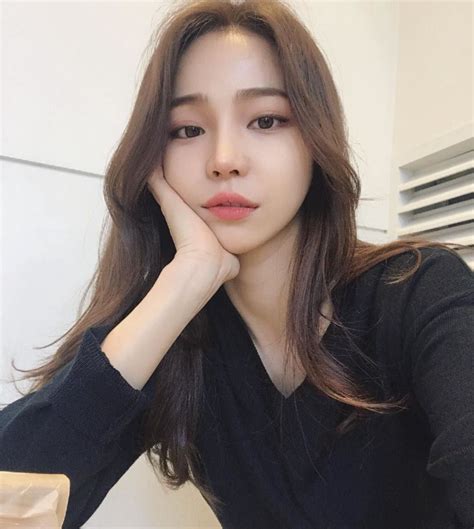 Ulzzangs Instagram Acc 아시아의 아름다움 헤어스타일 여성