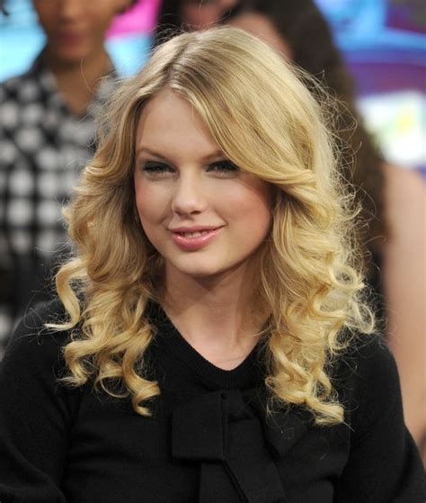 Taylor Swift S Hair Transformation Is Pretty Impressive In 2023 Taylor Swift Hair Taylor