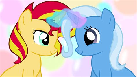 This gif.this gif is creepy as hell. My Little Pony GIF - Find & Share on GIPHY