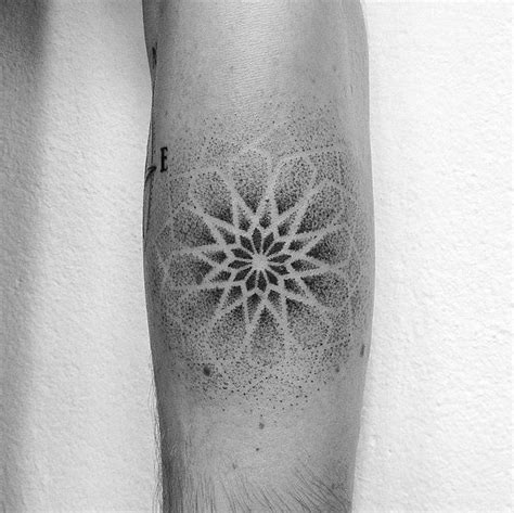 Dotwork Tattoos A Complete Guide With 85 Images Authoritytattoo