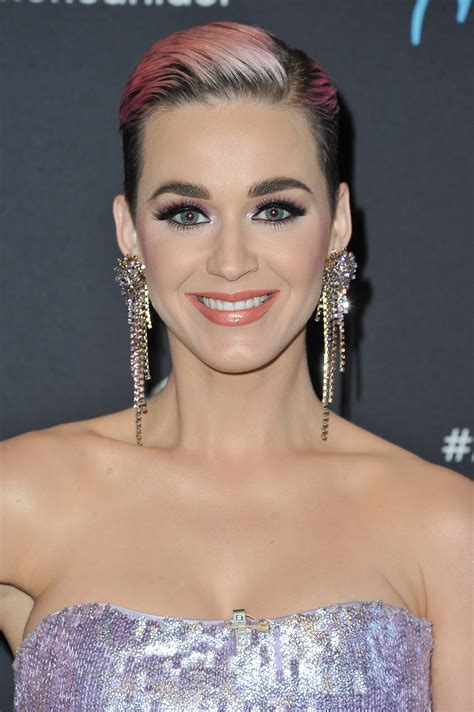 See Katy Perrys New Long Black Hair