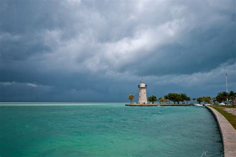 A national bank is chartered and regulated by the office of the comptroller of the currency. Bank of PhotoGraphics: Sights of Florida I: Biscayne ...