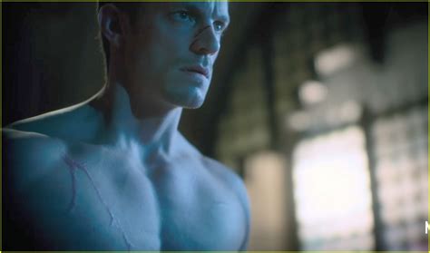 Joel Kinnaman S Abs Are Ripped To Shreds In Altered Carbon Trailer Photo 4013975 Shirtless