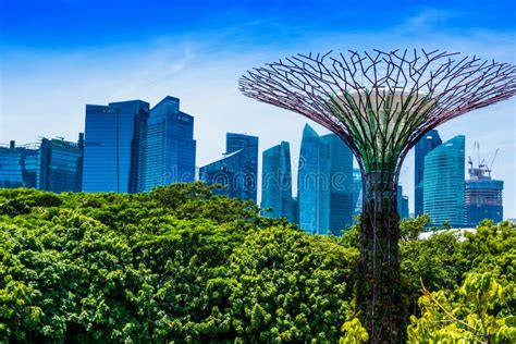 Gardens By The Bay Nature Park In Singapore Editorial Stock Image