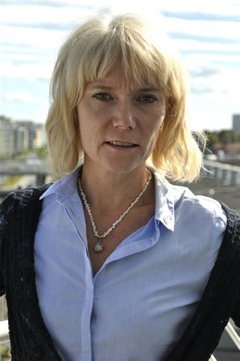 She is the author of a blog, naturopathic diaries, where she writes about being trained and having practiced as a licensed naturopath and about the problems. EU-satsning avslöjar brister i det systematiska ...