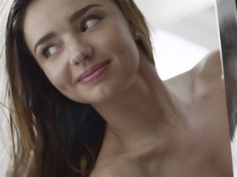 Miranda Kerr Strips Naked In New Reeboks Commercial See The Sexy Ad