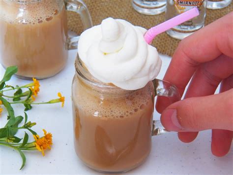 Effen salted caramel vodka recipe 19. CARAMEL VODKA ROOT BEER FLOAT SHOOTER | In Good Flavor ...