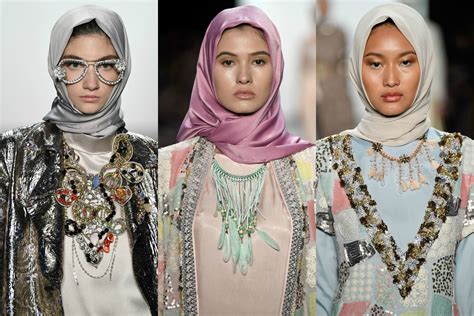 This All Hijab Runway Show Just Made Fashion Week History Very Real