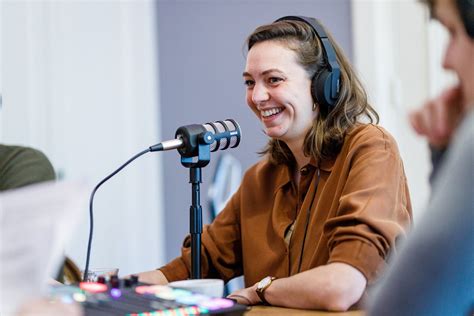 Barbara Dirks “de Haven Vormt Een Gesloten Cirkel Met De Stad”