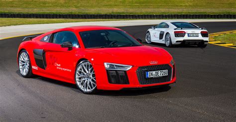 2016 Audi R8 V10 R8 V10 Plus Pricing And Specifications Photos 1 Of 10