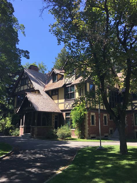 The Ultimate Guide to Spokane! - The Royal Tour