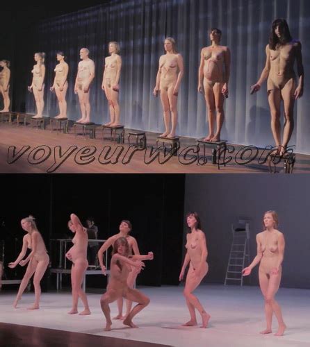 Voyeur WC Nude Performance Naked Theater Who Final