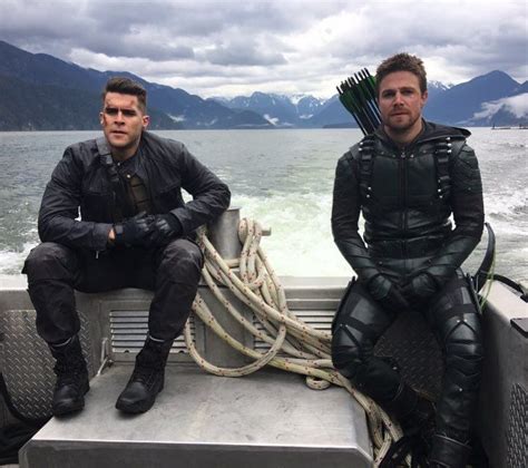 Green Arrow And Prometheus Taking A Picture On A Boat 😈😈⚔️⚔️🏹🏹