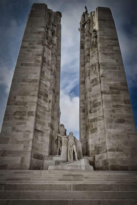 Exploring France: The Canadian National Vimy Memorial ...