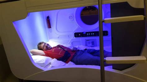 Looking for time capsule hotel? 全馬最新!【檳城時光太空艙酒店 Time Capsule Hotel】設計潮流新穎，RM55便可入住並包早餐!
