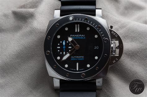 Hands On Panerai Submersible Pam00959 Review