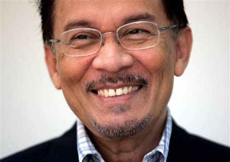 Aug 13, 2021 · who is he to show us again the kind of traitor he was before. Lawyer: Anwar's release will take time, Malaysia News ...