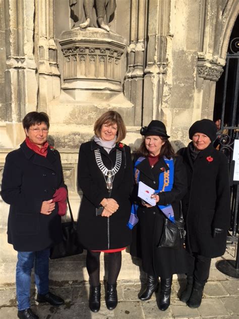 si canterbury lays a wreath at remembrance service news blog