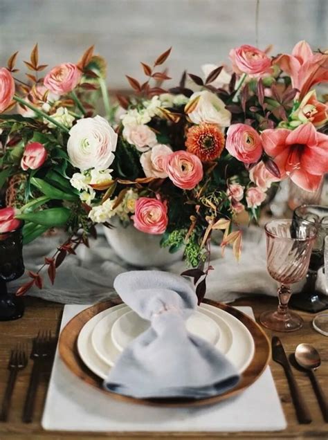 29 Earthy Chic Wedding Ideas Youll Obsess Over Wedding Floral