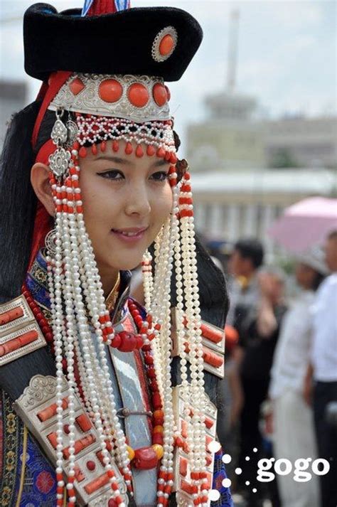 Mongolian Woman In Her Native Traditional Dress Traditional Outfits Mongolian Clothing