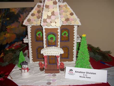 Lola Pearl Bake Shoppe Diy Gingerbread House Inspiration