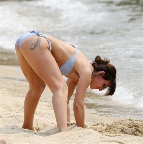 Davina Mccall Bikini The Fappening Celebrity Sexiezpix Web Porn