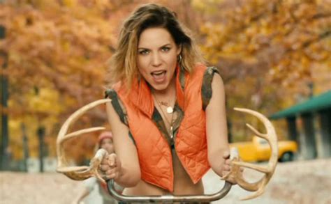 Skylar Grey Video Cmon Let Me Ride Explicit