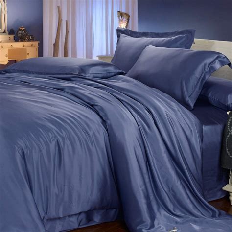 Two weekssynthetic fabric or silk sheets can be cleaned every two weeks. 22 Momme Seamless Silk Duvet Cover in 2020 | Silk duvet ...