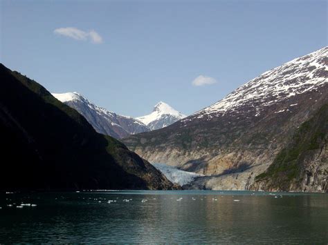Travel On The Level Best Alaska Tour Guides