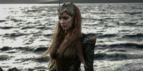 Amber Heards Aquaman Hairdo Is Intense And Pretty Awesome Cinemablend