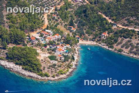 Pláže Vela Luka Mikulina Luka Ostrov Korčula Chorvátsko Novalja