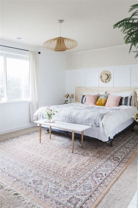 How To Choose Furniture For White Bedrooms