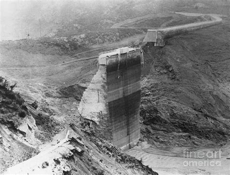 St Francis Dam Collapse Photograph By Bettmann Pixels