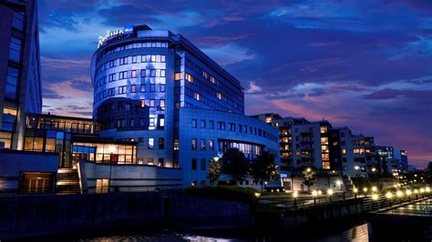 Radisson Blu Hotel Nydalen Oslo In Oslo Norway From 89 Deals