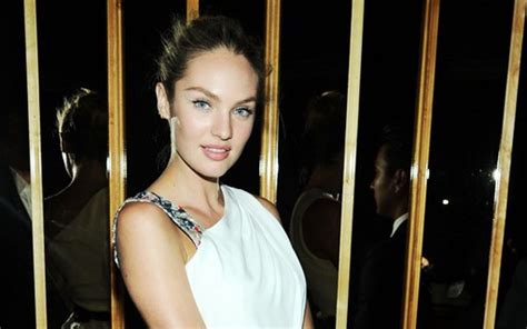 Candice Swanepoel Vem Para O Brasil Para Desfilar No São Paulo Fashion