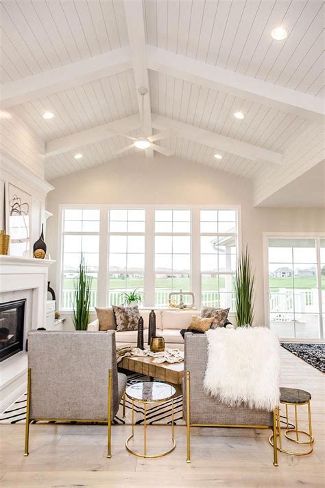 White Shiplap Ceiling Interiordecorationdetails Vaulted Ceiling