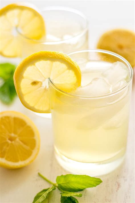 Homemade Lemonade For Two Baking Mischief